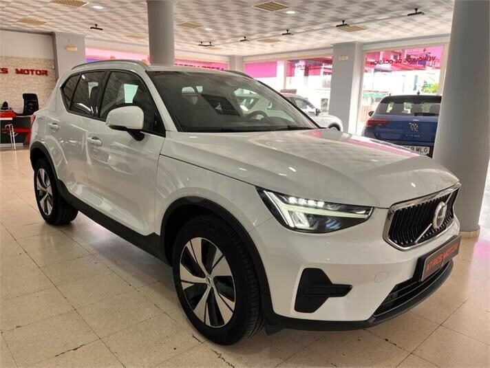VOLVO XC40 1.5 T2 Core Pro
